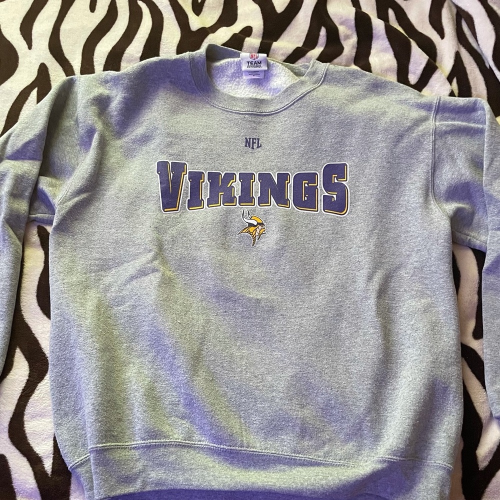 Vintage Men’s Medium Vikings Crewneck Sweatshirt